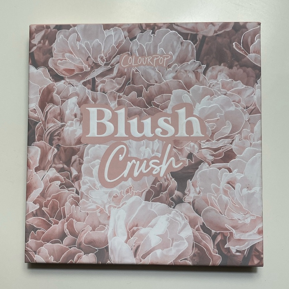 Colourpop eyeshadow palette